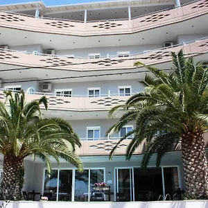 ** Ξενοδοχείο καριάτις Ελλάδα